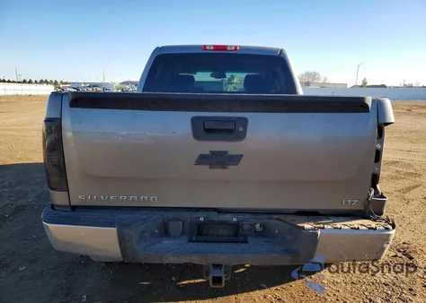 2009 Chevrolet Silverado K1500 Ltz z USA, uszkodzony, nr VIN 3GCEK33339G213430